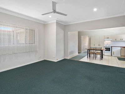 1/49 Birkalla Street, Bulimba