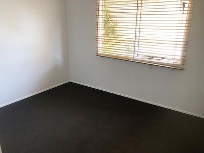 8 Sturt Street, Blayney