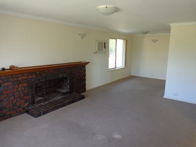 91 Carisbrooke Street, Maddington