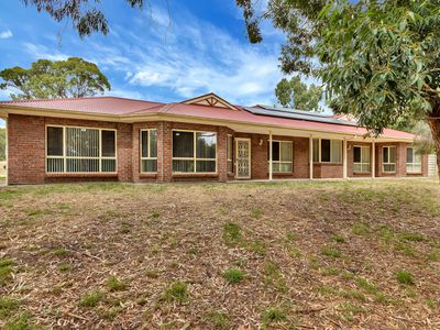 26 Creek Road, Cockatoo Valley