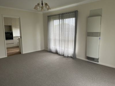 5 / 2 Vivian Street, Belmont
