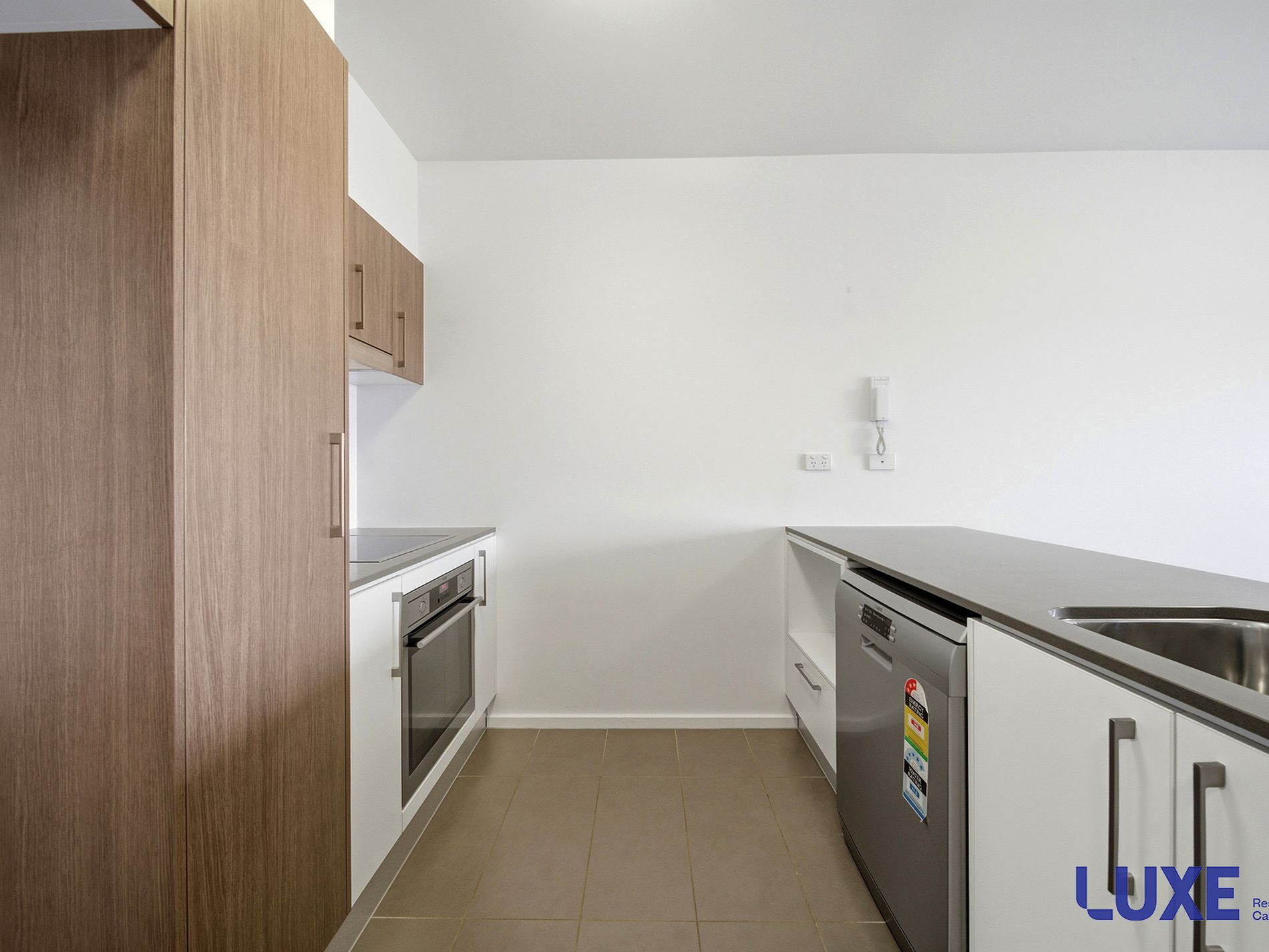 83 / 40 Philip Hodgins Street, Wright