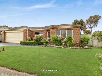 12 Atlanta Glen, Cranbourne