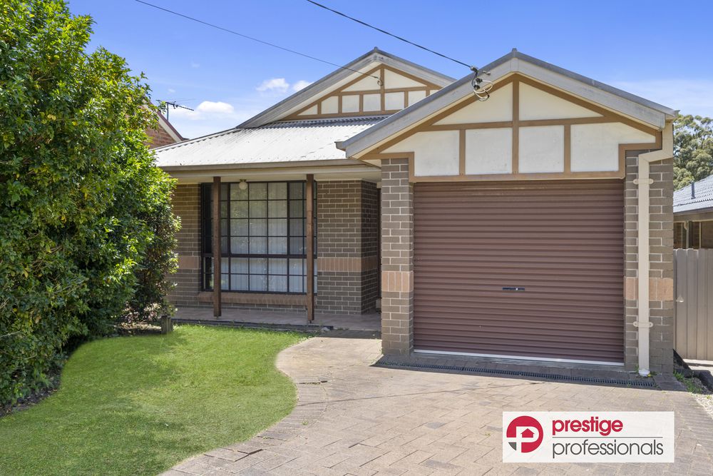 15 Gunners Mews, Holsworthy
