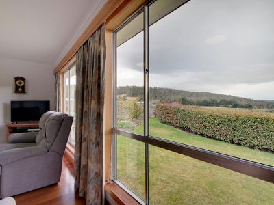 1075 Woodbridge Hill Road, Gardners Bay
