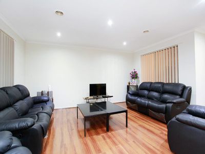 6 Belalie Close, Hampton Park