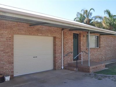 31 Bathurst  Street, Forbes