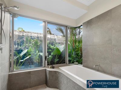 12 Castleton Ent, Smithfield