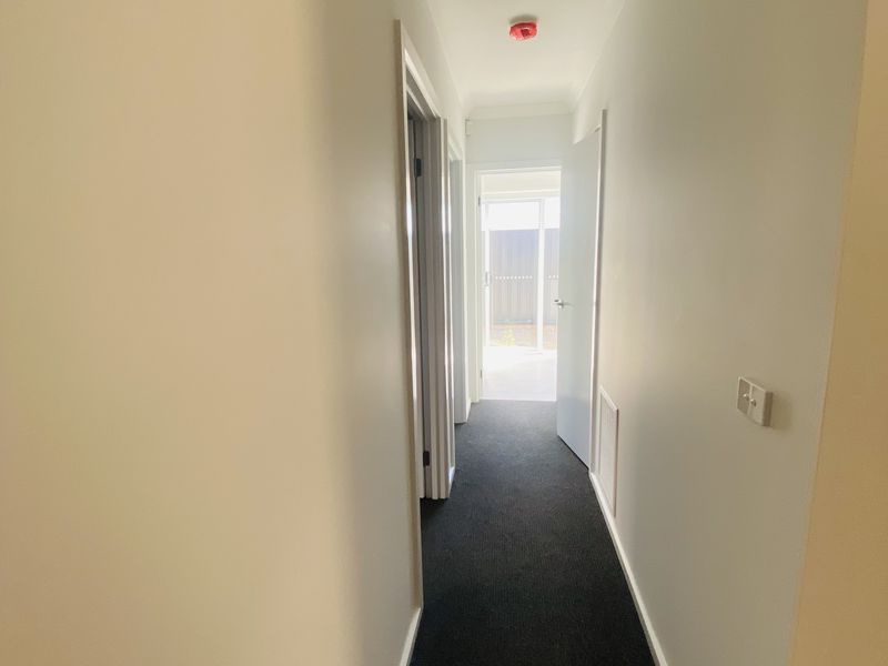51 Ararat, Truganina