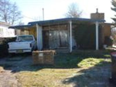 2 Rowlands Street, Blayney