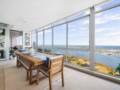 3103 / 1 Como Crescent, Southport