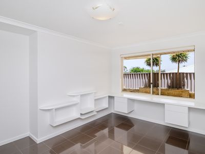 82 Santiago Parkway, Ocean Reef