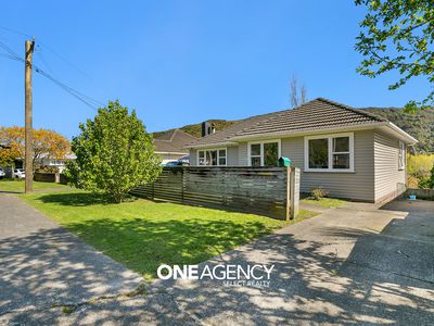 90 Wood Street, Wainuiomata