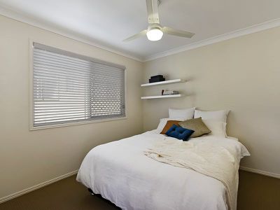 26 Laguna Cr, Springfield Lakes