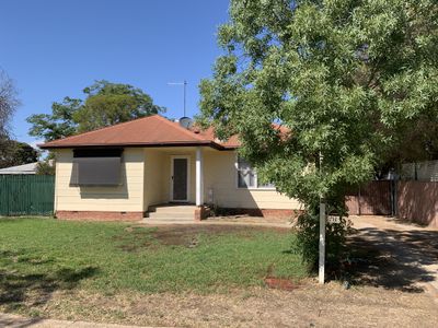 248 Henry Street, Deniliquin