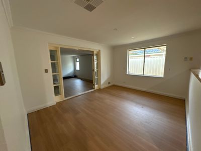 11 Dunham Retreat, Waikiki