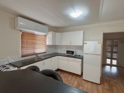 52 George Street, Kalgoorlie