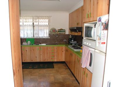 403 The Lakes Way, Tuncurry