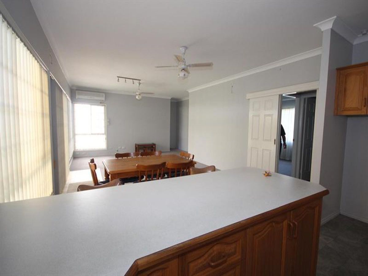 24 Wychewood Ave, Mallabula, Mallabula - Thumbnail 5