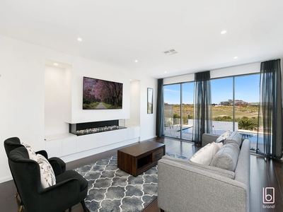 80 Pebble Beach Avenue, Magenta