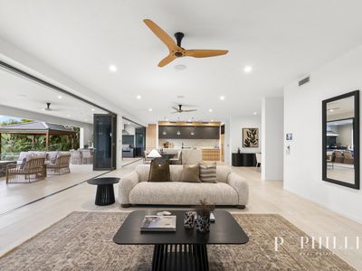 2515 Cressbrook Drive , Hope Island