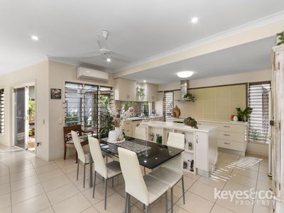6 Coolullah Court, Annandale