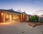 35 Bradford Drive, Cranbourne East
