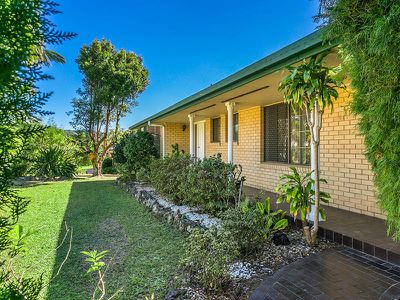28 Narooma Drive, Ocean Shores