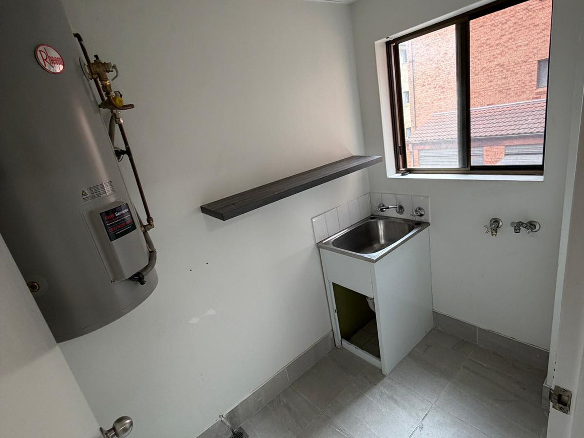 11 / 33 Queens Road, Westmead