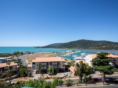 3 / 14 Golden Orchid Drive, Airlie Beach