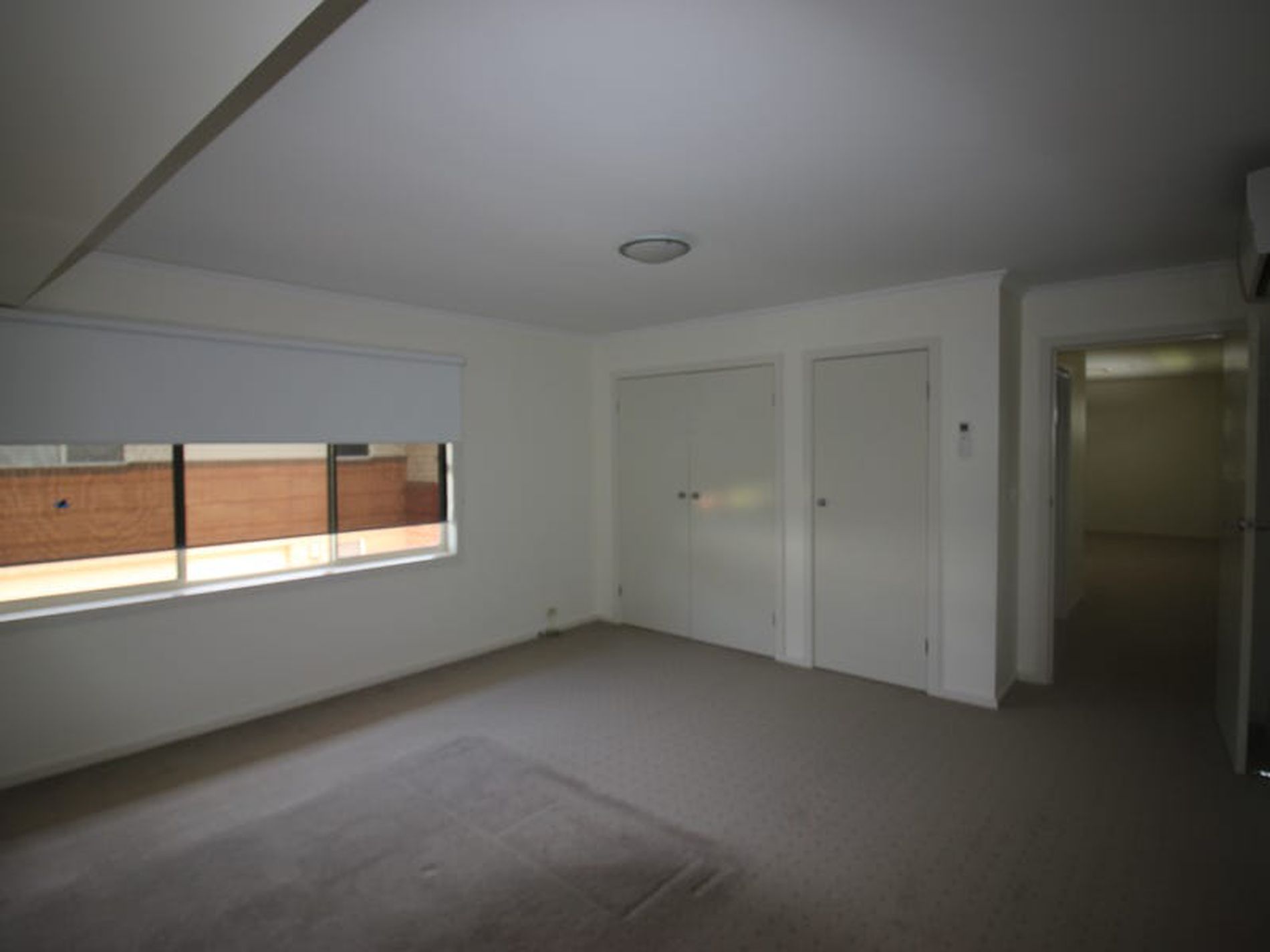 1 / 27 Roxby Street, Manifold Heights