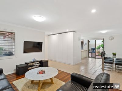 2 / 129 Edward Street, Osborne Park