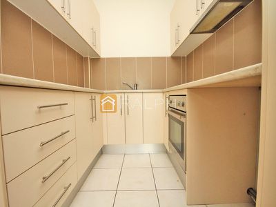 5 / 34 Flora Street, Roselands