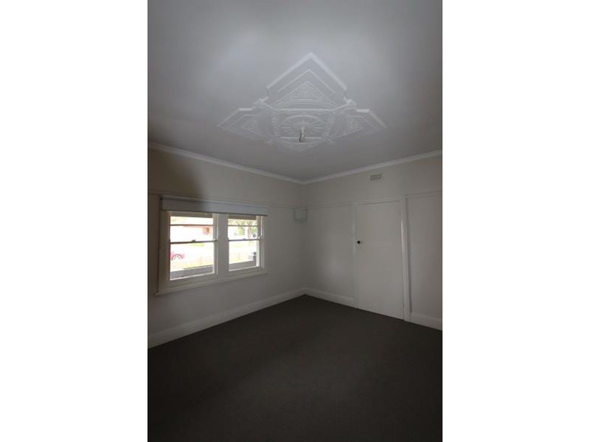 12 Clonard Avenue, Geelong West