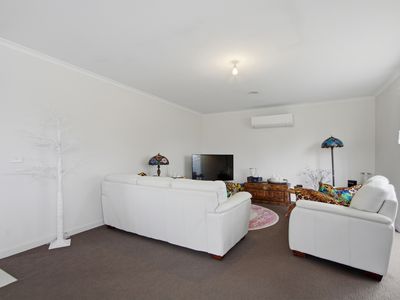 1 Speechley Court, Sale