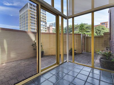 2 / 49 Telford Street, Newcastle East