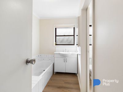 35 Energetic Street, Long Gully