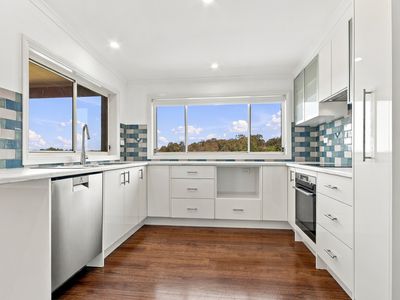 29 Fishermans Crescent, North Narooma
