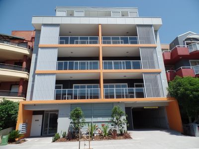 6 / 67 Bathurst S, Liverpool
