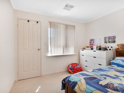 2 Cedron Rise, Coogee