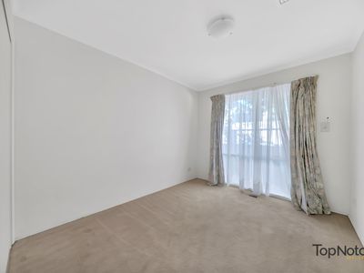 8 Bradman Terrace, Epping