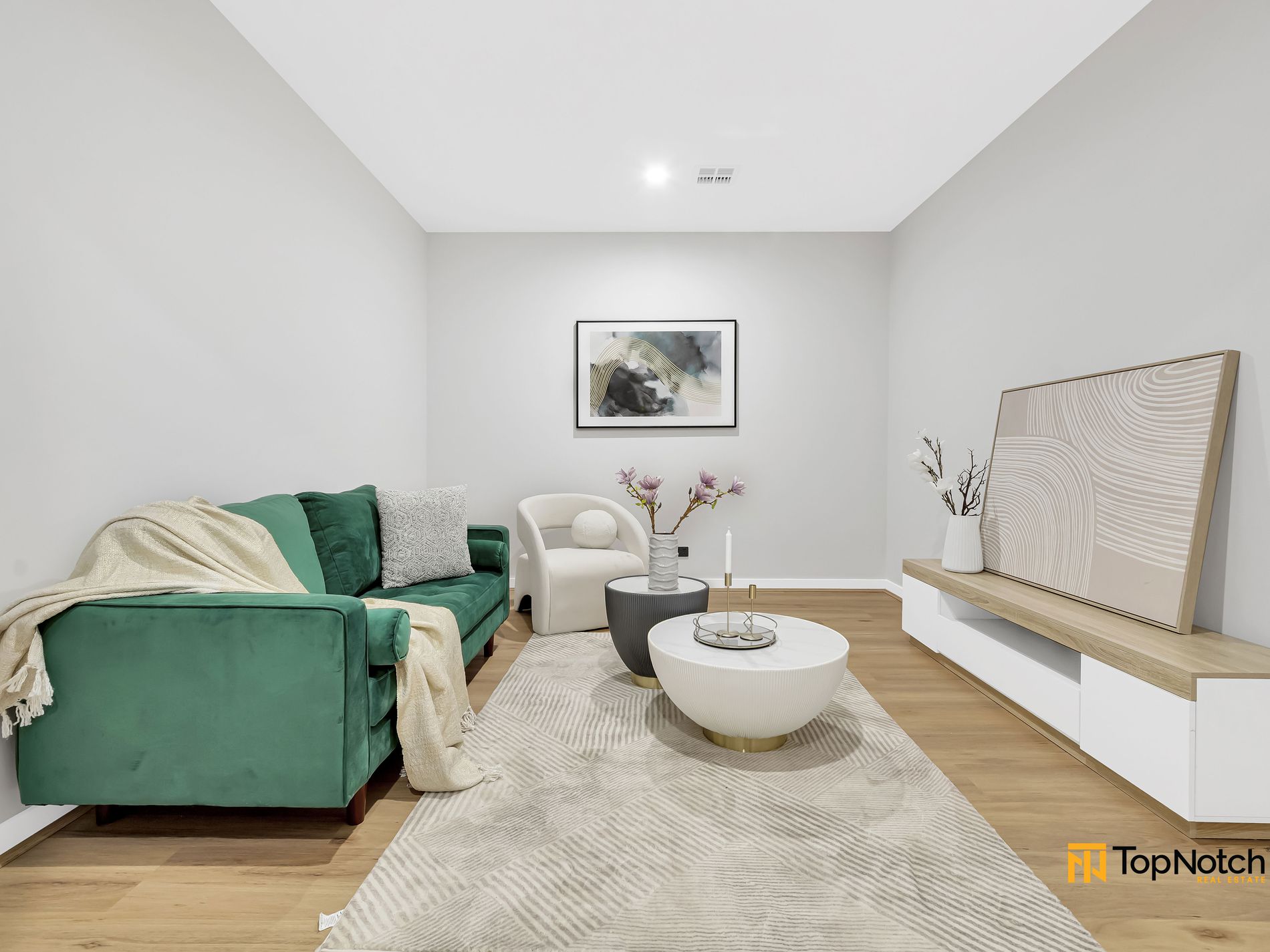 18 Ambient Crescent, Beveridge