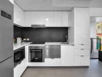 302 / 10 Trinity Street, Fortitude Valley