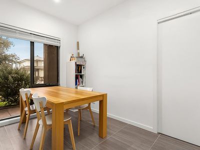 1 / 82 May Street, Altona North