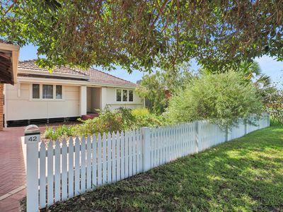 42 Araluen Street, Morley