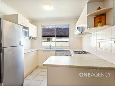 12 Riverpark Way, Horsley