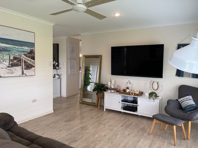 9 Limpus Street, Urangan