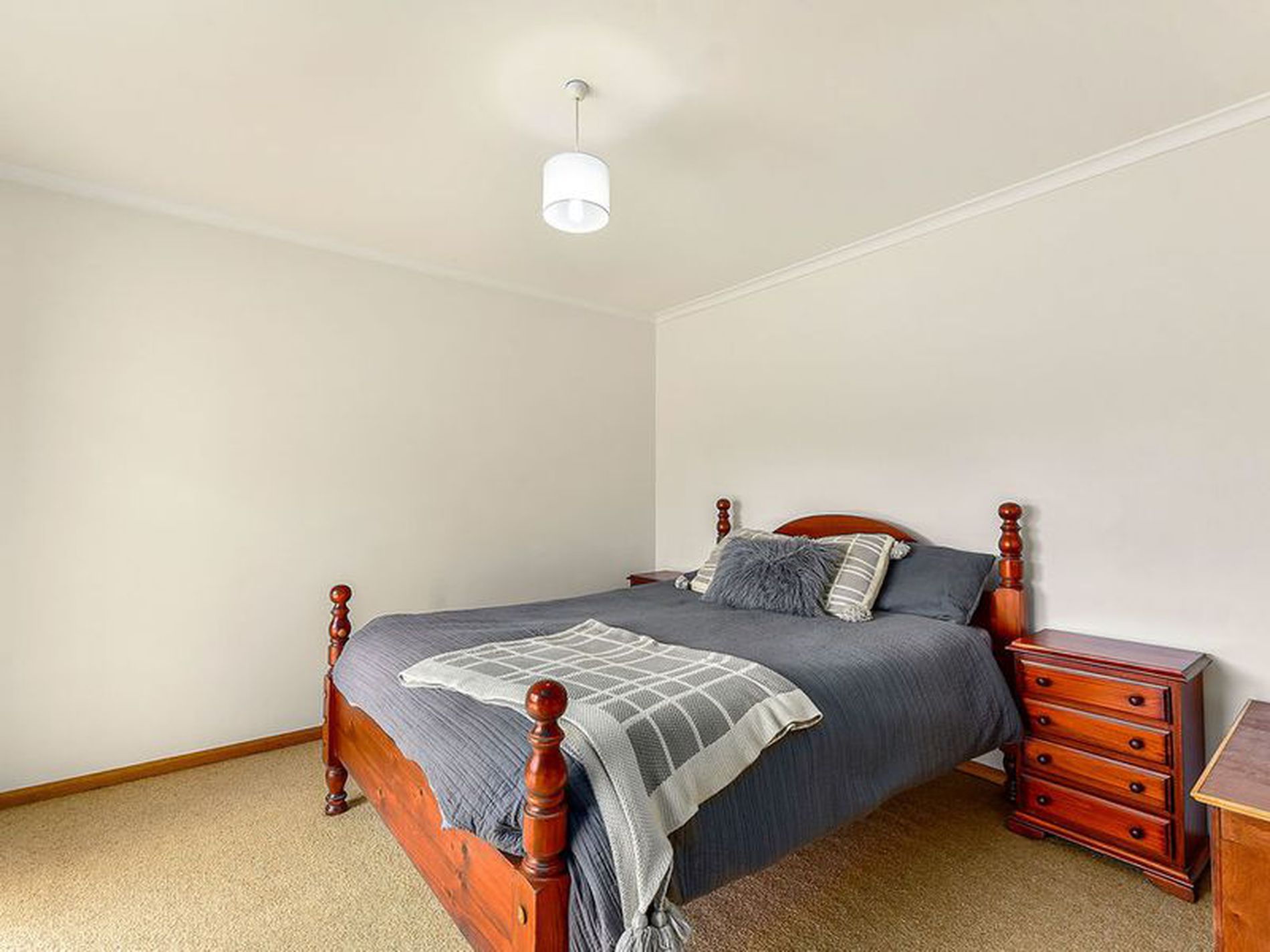 16 Bryant Street, Millicent