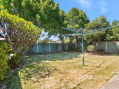 11 Jacaranda Cres, Albion Park Rail