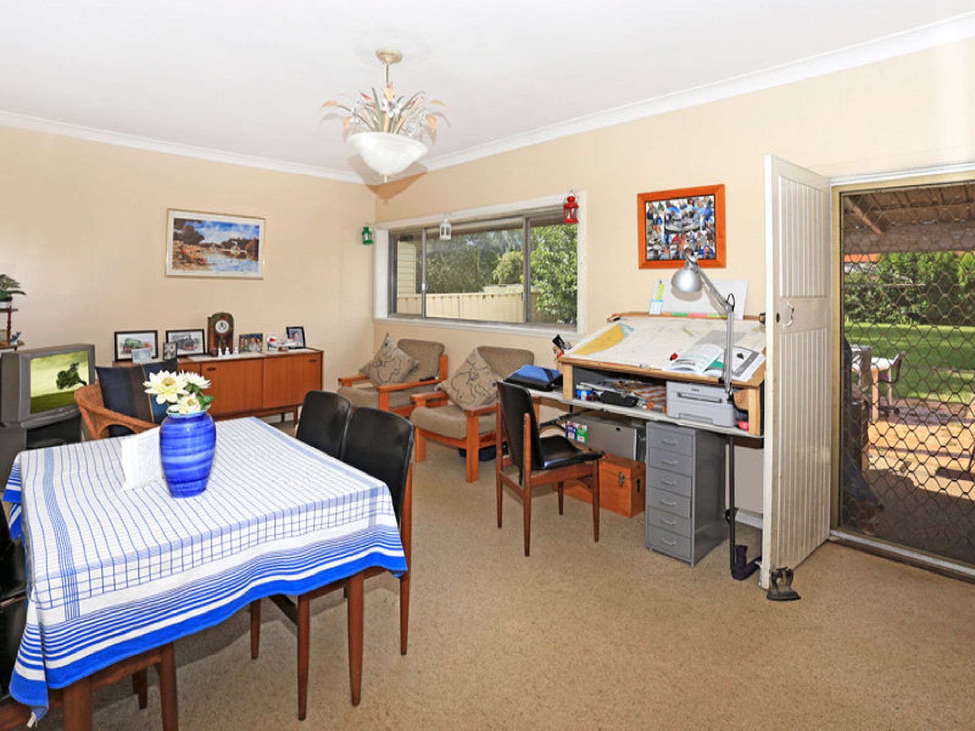 11 Amesbury Avenue, Sefton